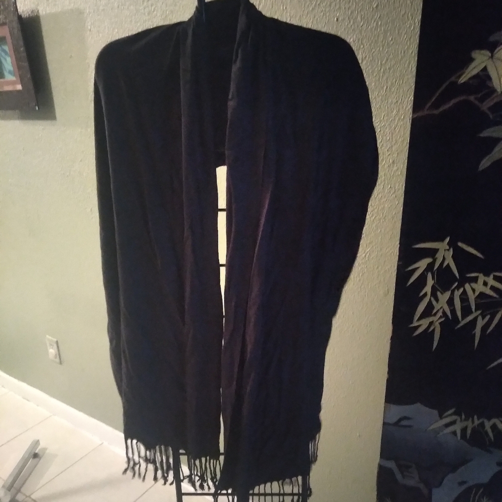 Collection eighteen scarf